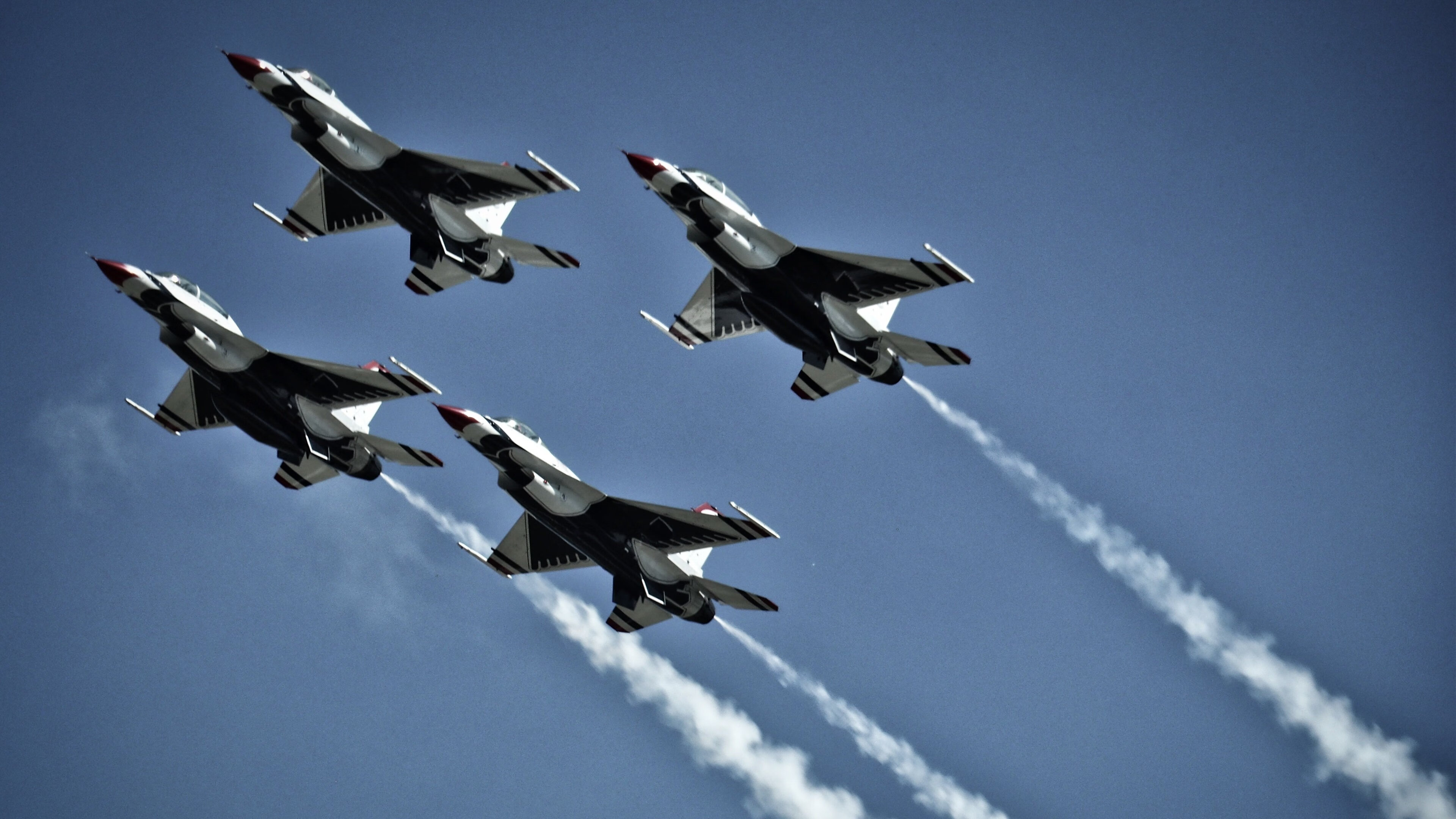 跨越时空的统治力，秘鲁单节击溃塞内加尔的启示与戈麦斯欧冠淘汰赛的接管艺术